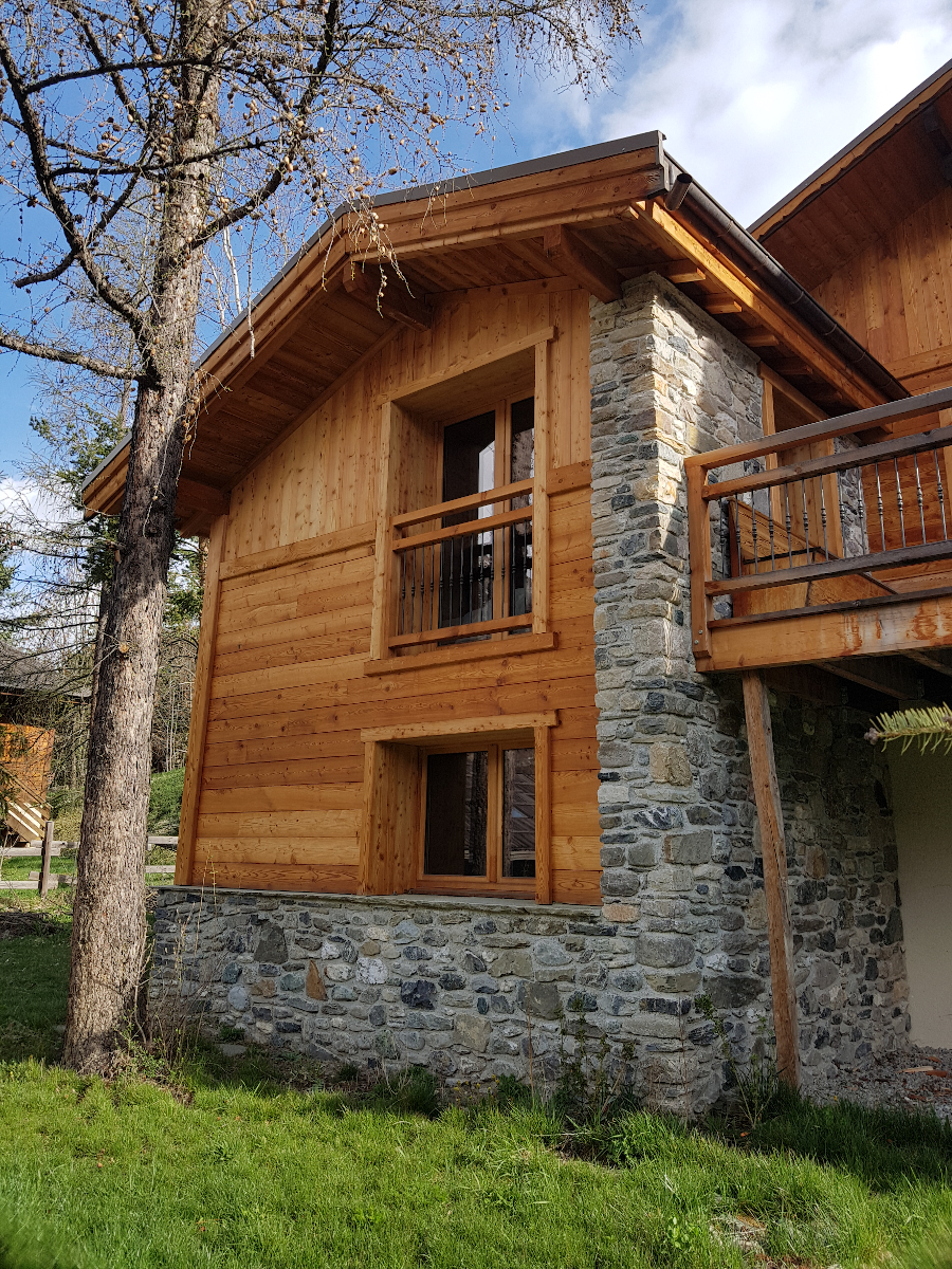 Chalet rénové par Fabien Ollagnier architecte à Serre-Chevalier