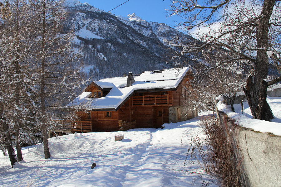 Photo d'un chalet à Serres-Chevalier dont la rénovation a été menée par Fabien Ollagnier architecte