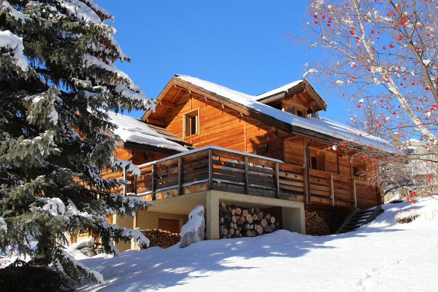Photo d'un chalet à Serres-Chevalier dont la rénovation a été menée par Fabien Ollagnier architecte